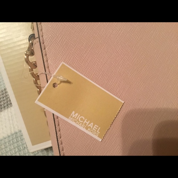 NEW MICHAEL KORS BAG - Picture 6 of 14